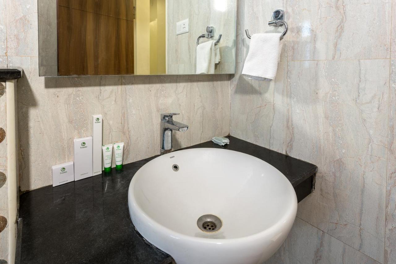 Hotel Treebo Trend Berrys Boutique Madurai Exterior foto