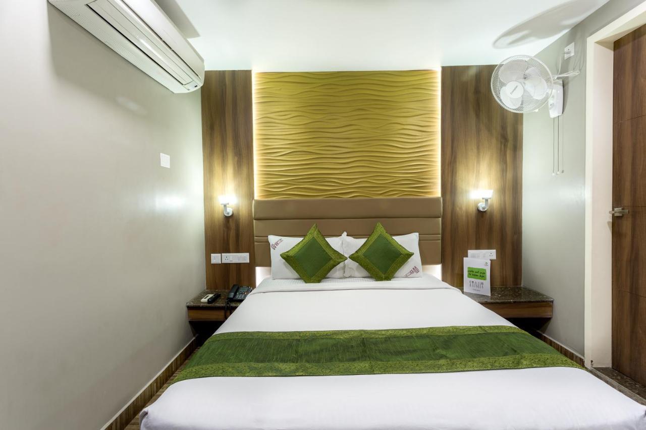 Hotel Treebo Trend Berrys Boutique Madurai Exterior foto