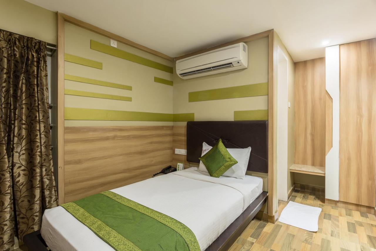 Hotel Treebo Trend Berrys Boutique Madurai Exterior foto